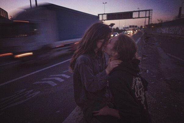 kiss
