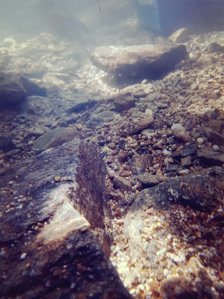 underwater 2