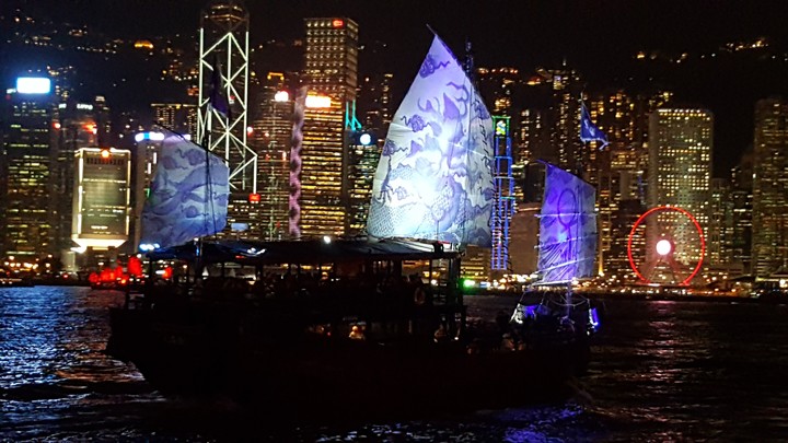 Junk in HK
