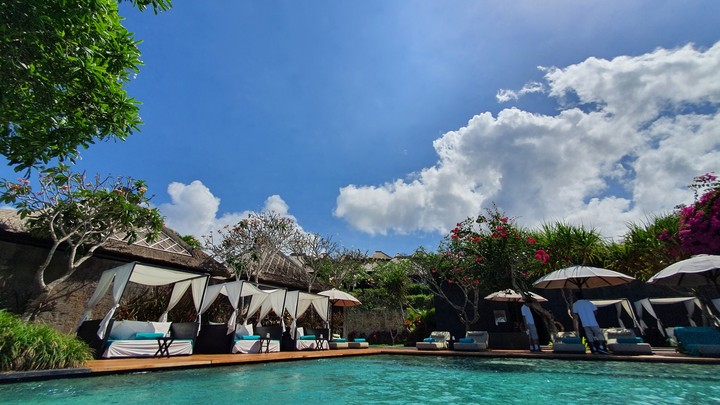 bali bulgary  resort infinity pool