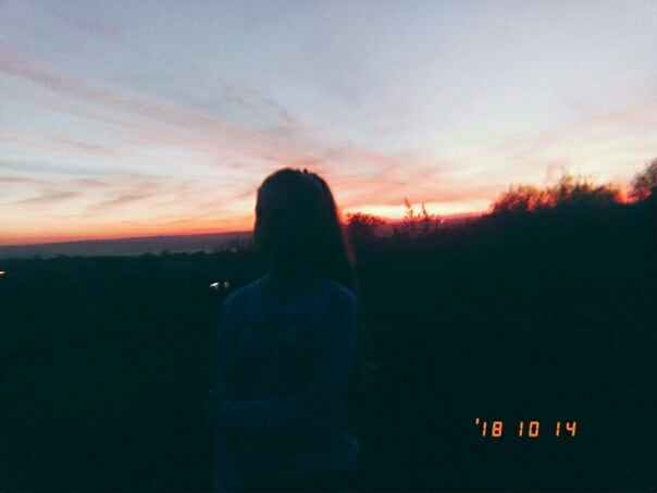 она
