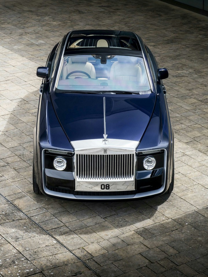 ROLLS ROYCE SWEPTAIL