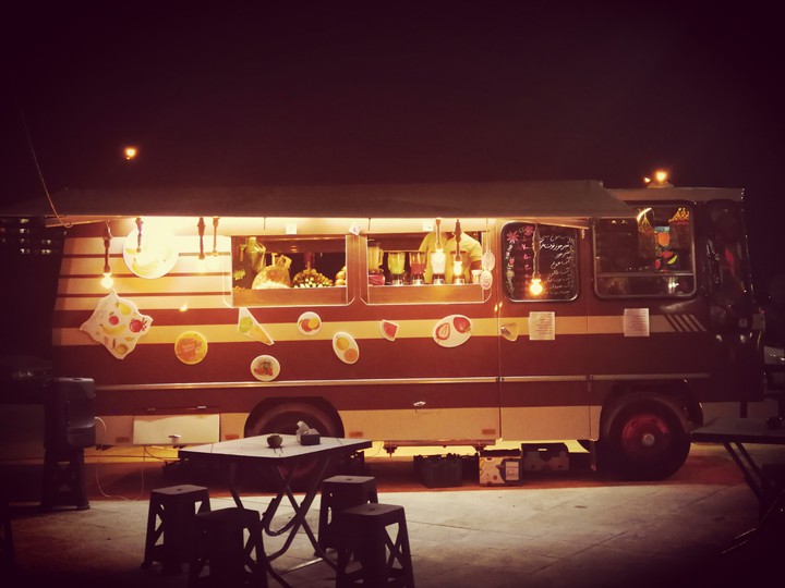 Cafe Car