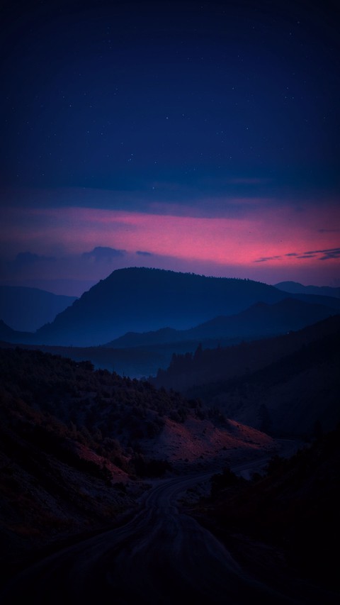 Hills is beautiful as dky