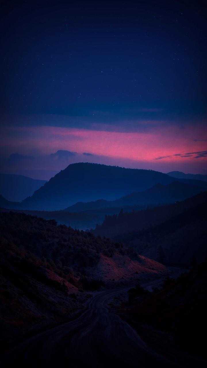 Hills is beautiful as dky