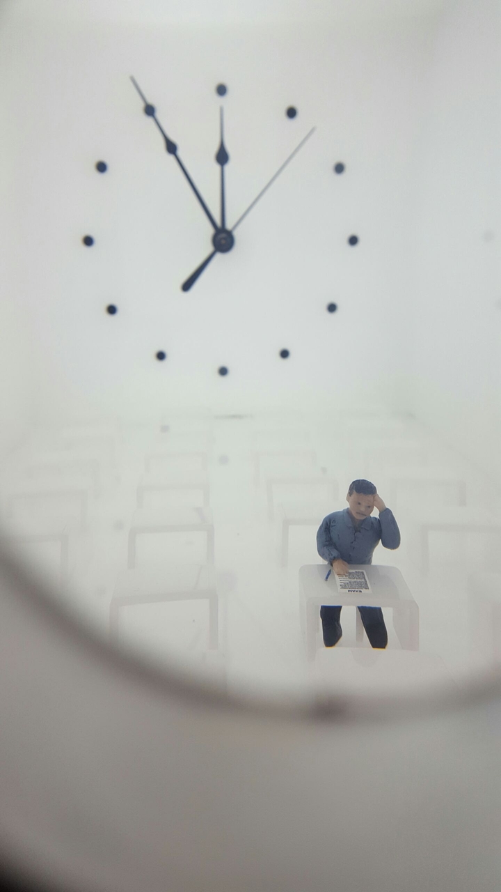 tick tock