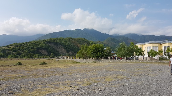 Sheki şin şadlıq sarayı