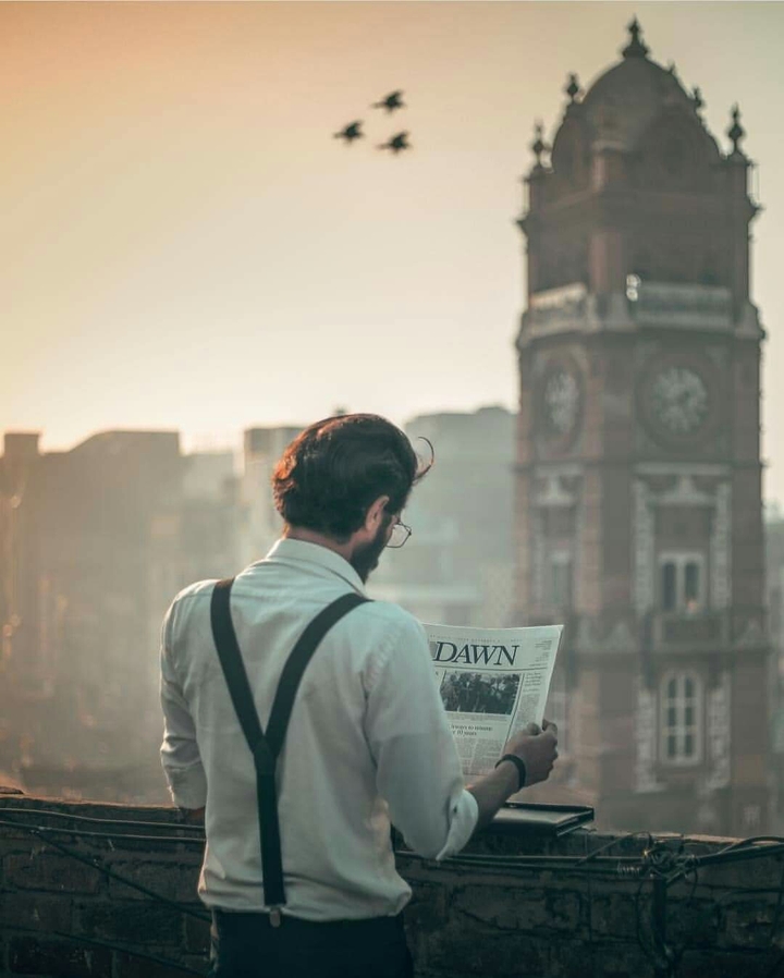 Morning in Pakistan , Ghanta ghar