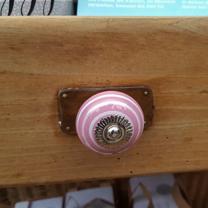 Drawers knob