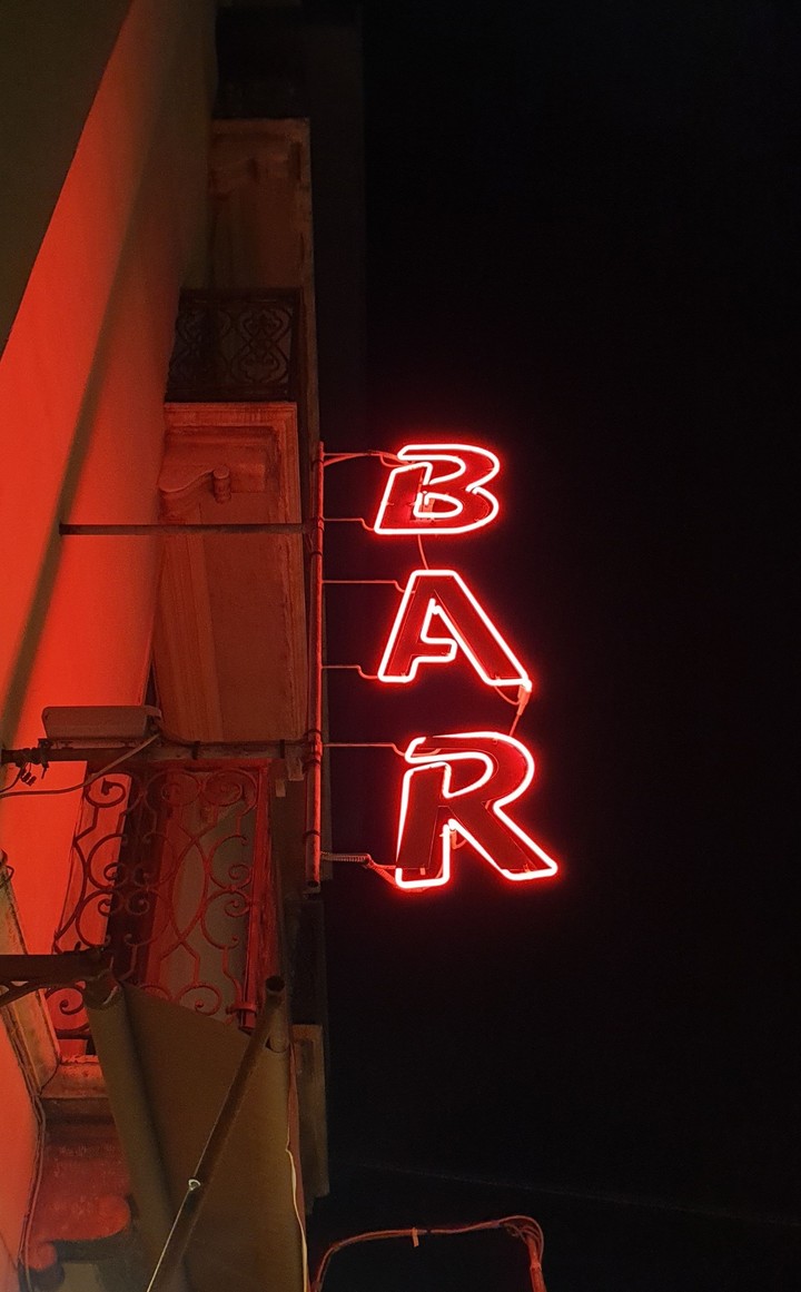 Night Bar