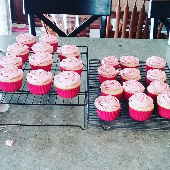 strawberry  cupcakes