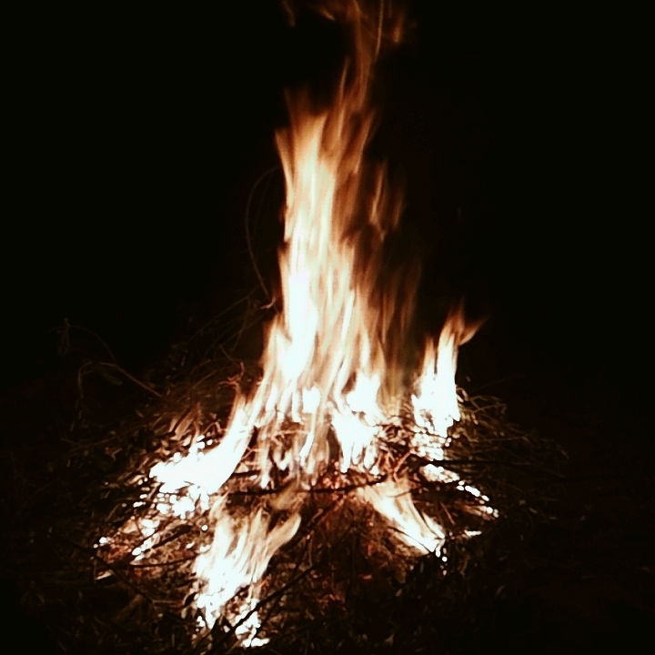 lagerfeuer in Italien
