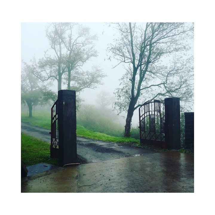 Gate to eternity