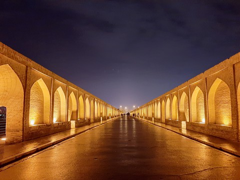 Si-o-se pol bridge/isfahan/iran