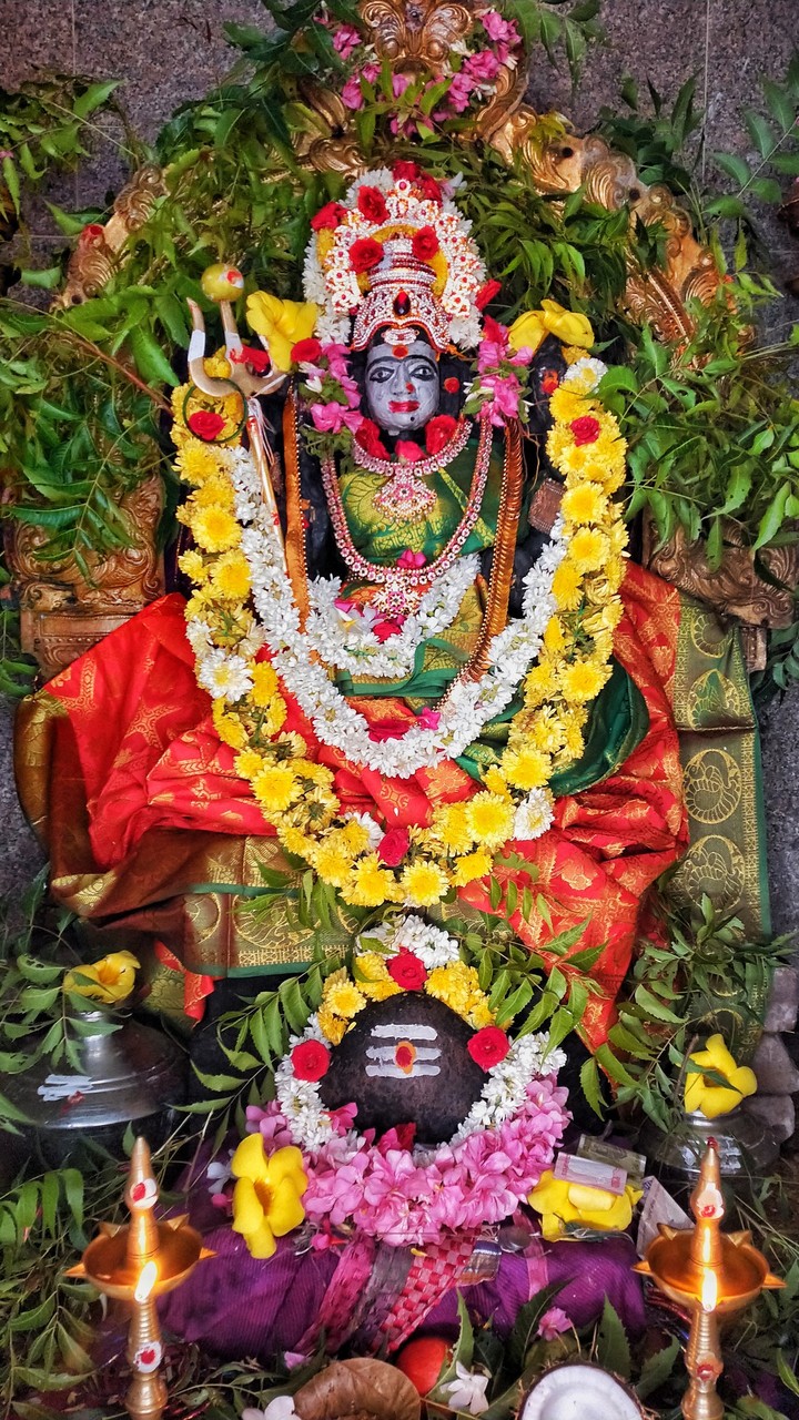 Muthumari amman
