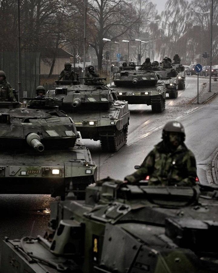 WAR