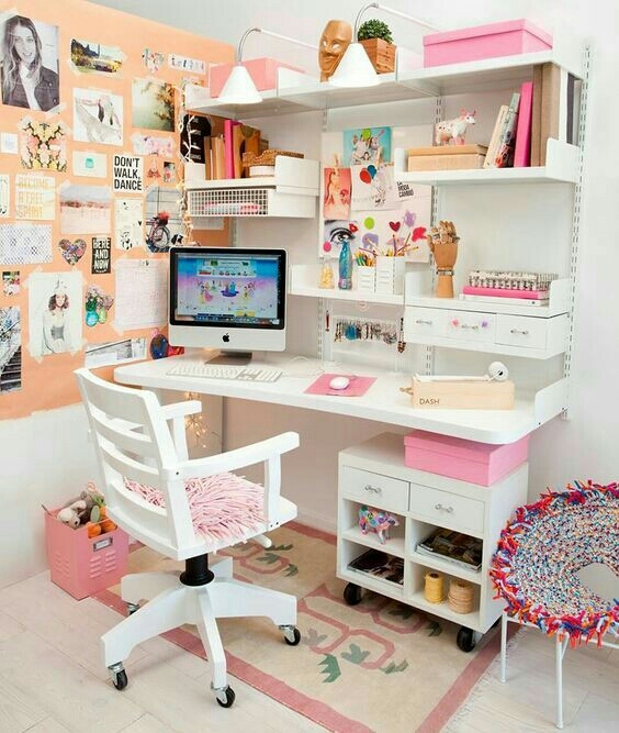 pink