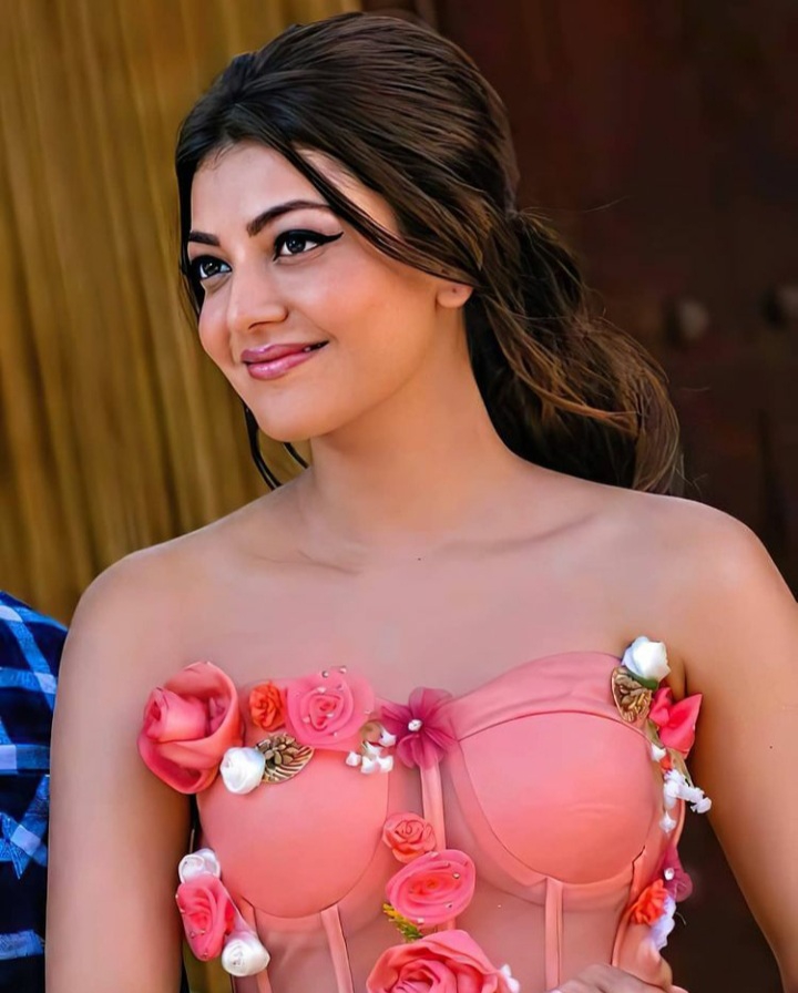 sexy kajal
