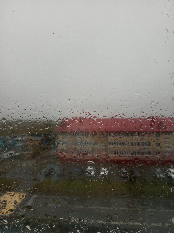 Raindrops on the window