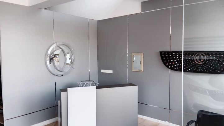 Showroom