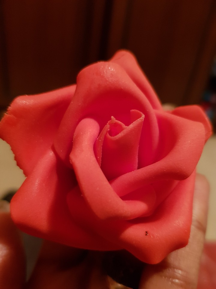 icing rose