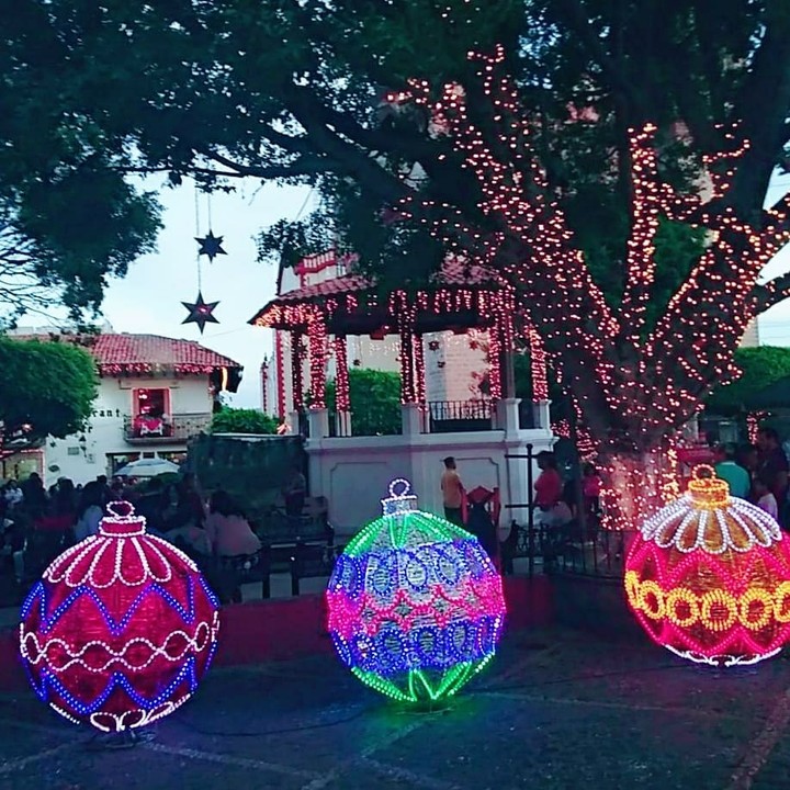 #mexico #pueblomagico #taxco #lucesnavideñas