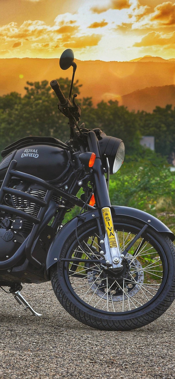 Royal Enfield | Rider | Bike