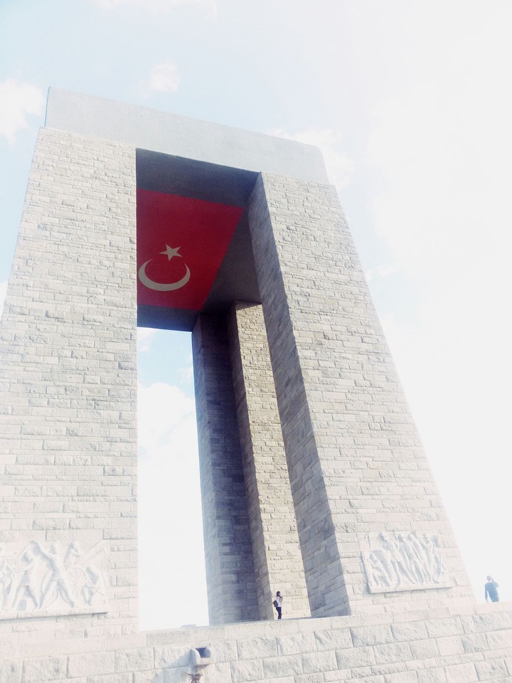 Şehitlik Abidesi