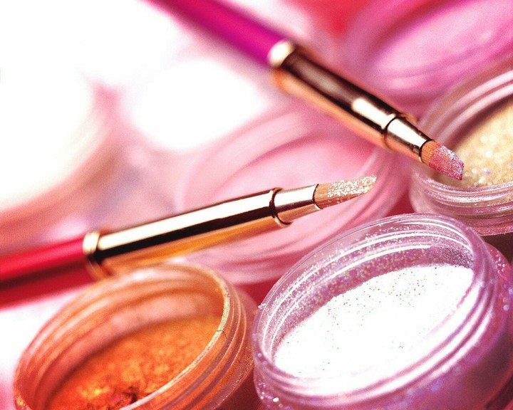 eyeshadow
