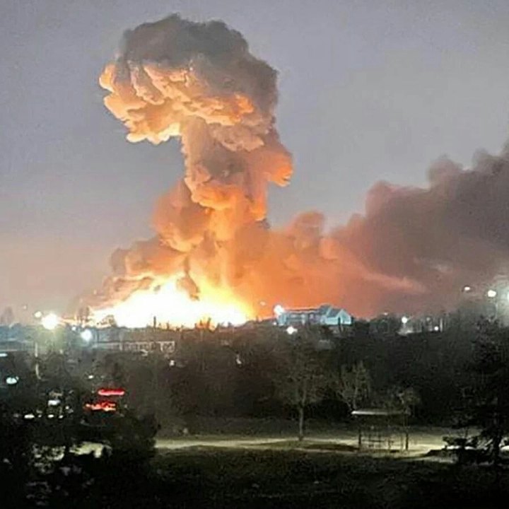 Pray For Ukraine •́  ‿ ,•̀