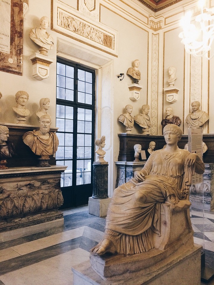 Statue