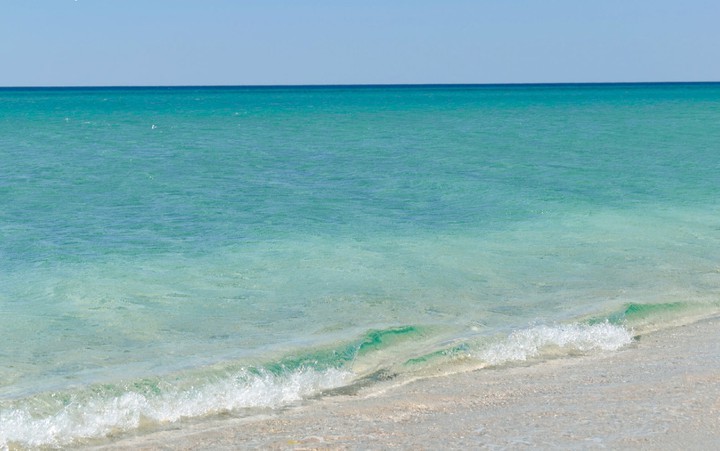 Море