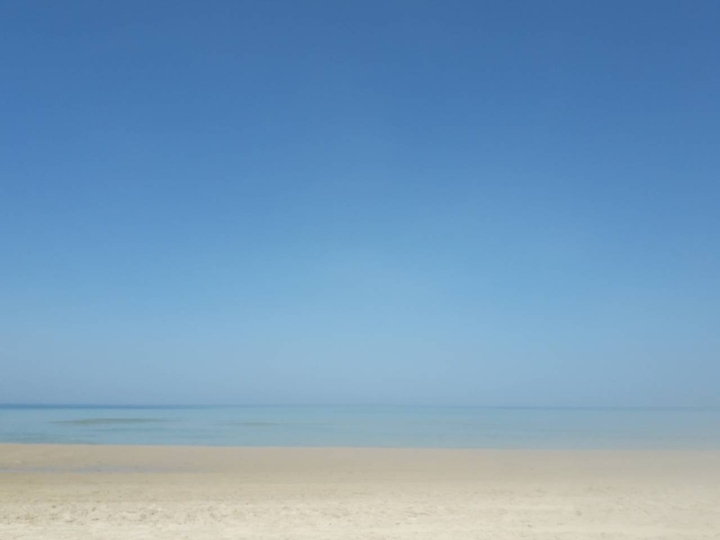 море