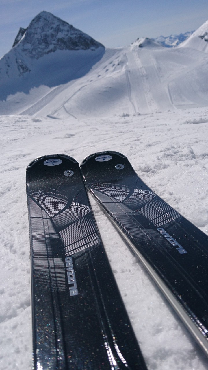 Ski am Hitertuxer Gletscher