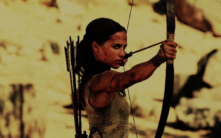 LARA CROFT 2