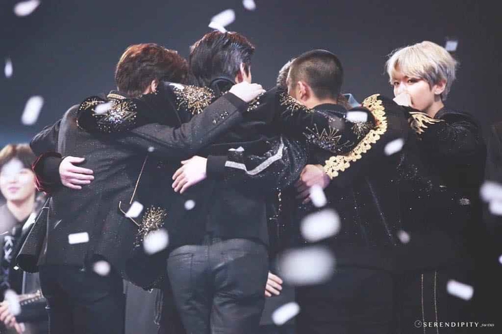 Happy 8 Years with EXO ❤️