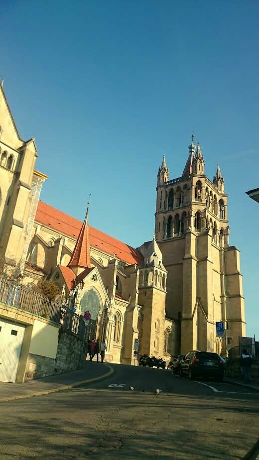 AMAZING LAUSANNE