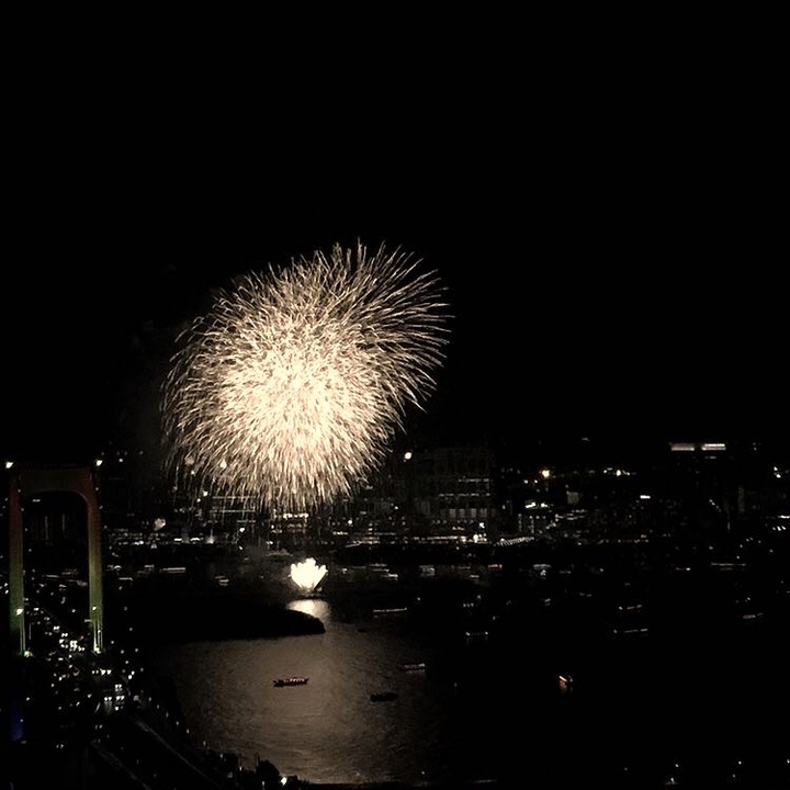 FIREWORKS 