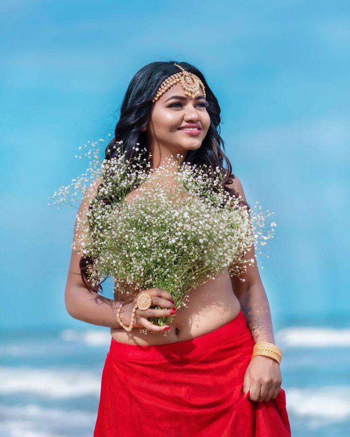 Cute Indian Babe