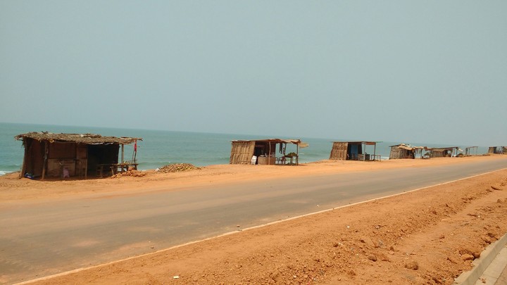 Marvante beach view from bus