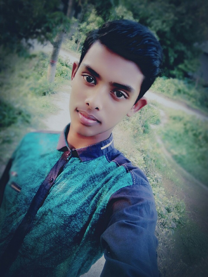 My Friends please this picture likes and comments