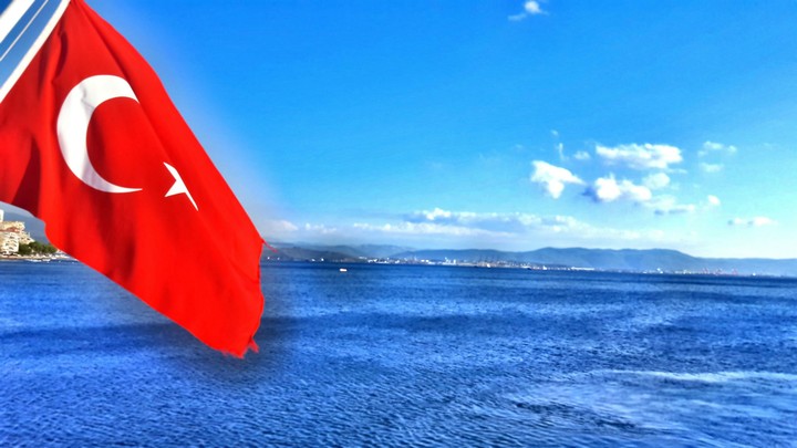 Türkiye' m Bayrağım