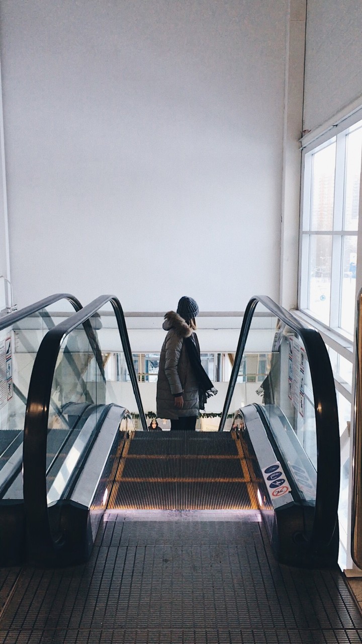 escalator