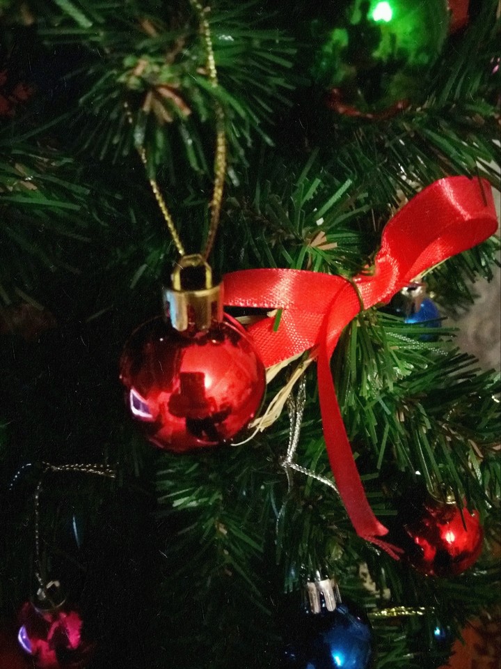 Christmas tree toy