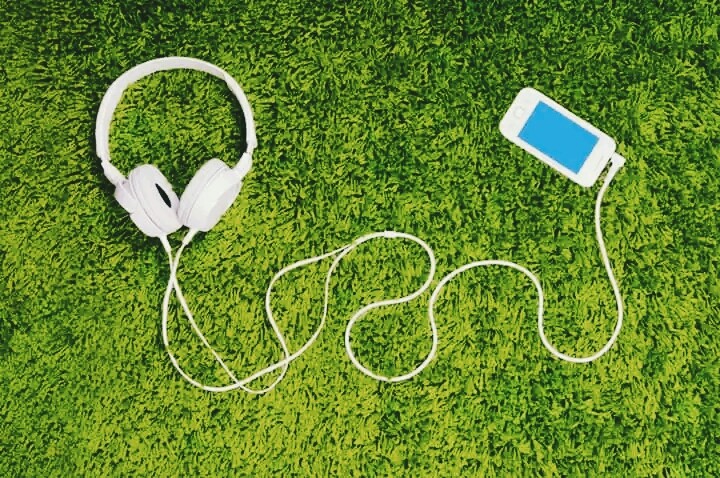 Headphone.