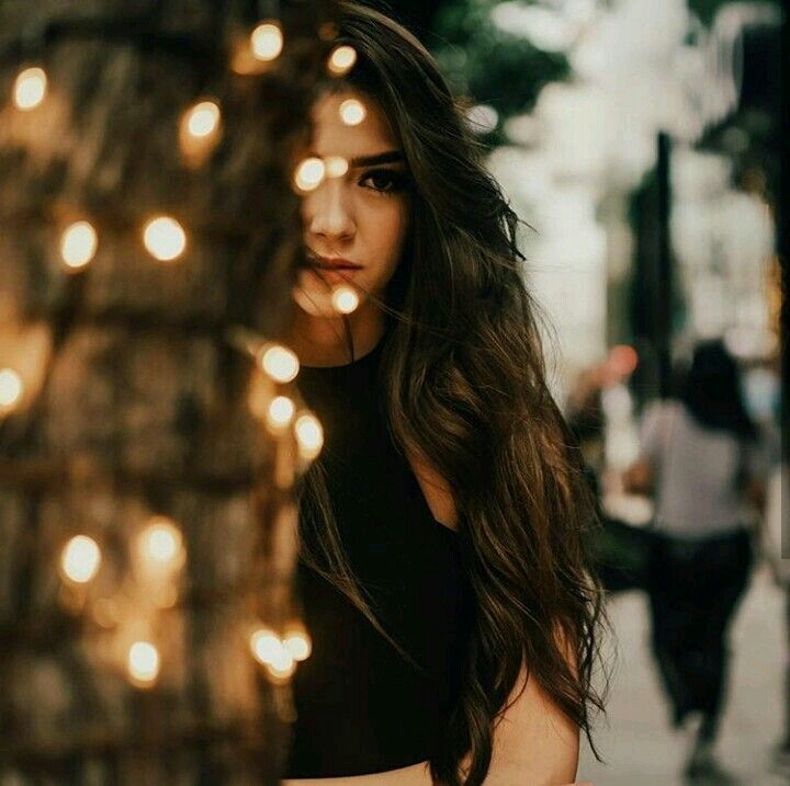 Alone Girl