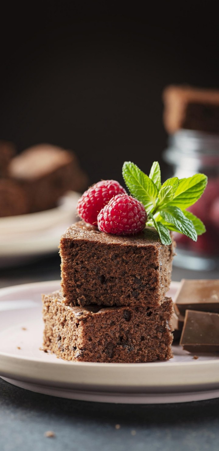 Raspberry cake