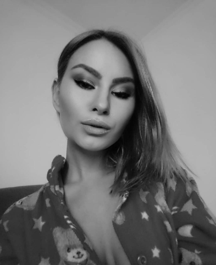 красивая девушка