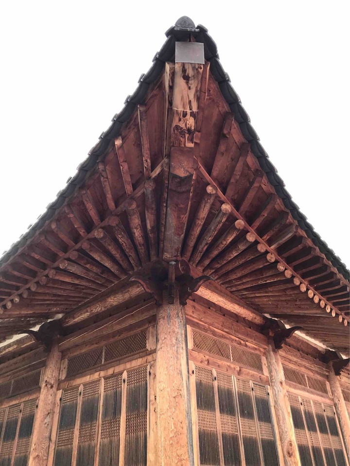 Traditional Roof