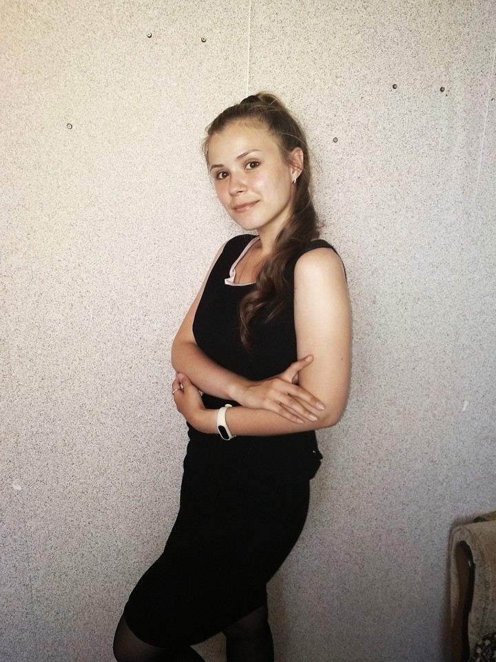Знакомьтесь! Меня зовут Диана. Мне 17 лет